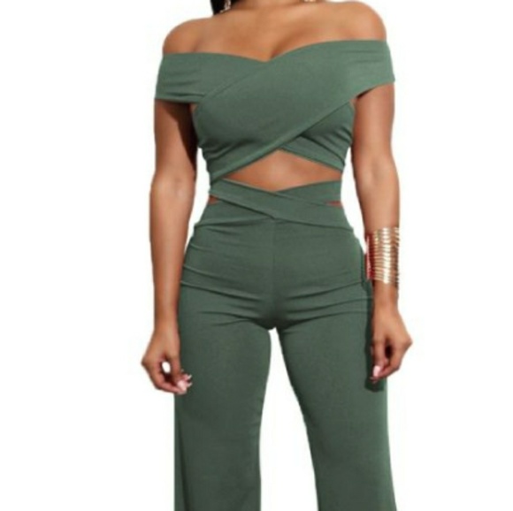 Solid Color Strapless Wide Leg 2 Piece Pants Set - Picture 2 of 6